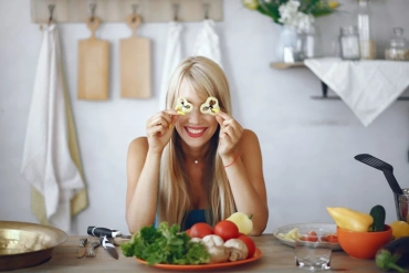 Вплив харчування на зорову систему: як правильна дієта підтримує здоров'я очей фото