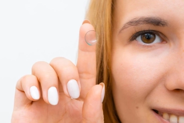Щоденні проти тривалого носіння: які контактні лінзи краще обрати фото 1